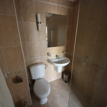 Menada Aphrodita Palace Apartment *