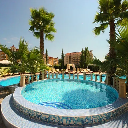 Menada Aphrodita Palace Apartment